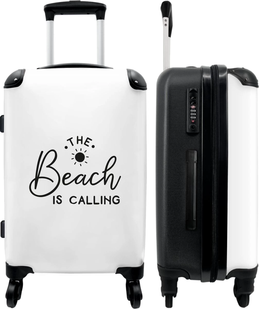 NoBoringSuitcases.com® Koffer Groot - Tekst - Strand - The Beach Is Calling - Zwart Wit - Vakantie - Trolley Koffer Met TSA-slot - Met Wielen - 90 Liter - Reiskoffer - 66 Cm 1 NoBoringSuitcases.com® Koffer Groot - Tekst - Strand - The Beach Is Calling - Zwart Wit - Vakantie - Trolley Koffer Met TSA-slot - Met Wielen - 90 Liter - Reiskoffer - 66 Cm
