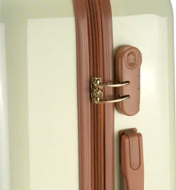 Princess Traveller Trendy Dots - Reiskoffer - Crème - M - 66cm 10 Princess Traveller Trendy Dots - Reiskoffer - Crème - M - 66cm -Reisopslagwinkel 1112x1200