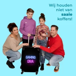 NoBoringSuitcases.com® Koffer Groot - Gaming - Quotes - Neon - Gaming Diva - Vrouwen - Trolley Koffer Met TSA-slot - Met Wielen - 90 Liter - Reiskoffer - 66 Cm -Reisopslagwinkel 1200x1200 1164