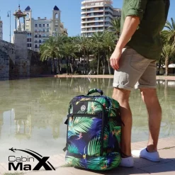 CabinMax Metz Reistas– Handbagage 44L- Rugzak – Schooltas - Backpack 55x40x20cm – Lichtgewicht - Zwart (MZ BK) -Reisopslagwinkel 1200x1200 1560