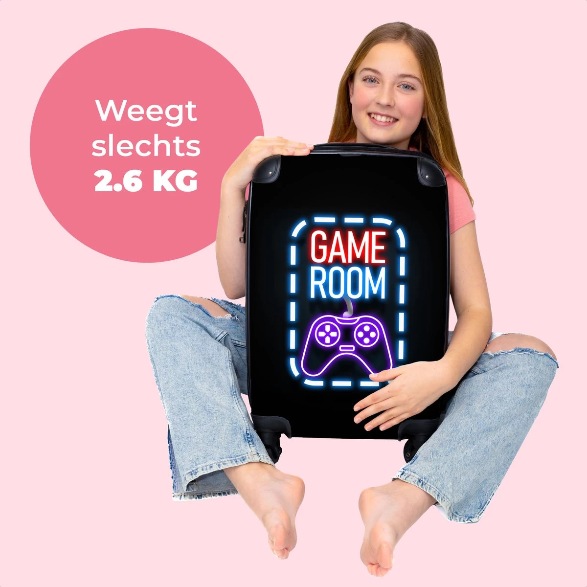 NoBoringSuitcases.com® Koffer - Trolley Op Wieltjes - Neon - Game Room - Tekst - Controller - Zwart - Reiskoffer - Past Binnen 55x40x20 Cm En 55x35x25 Cm - Koffertje - Trolley Handbagage 2 NoBoringSuitcases.com® Koffer - Trolley Op Wieltjes - Neon - Game Room - Tekst - Controller - Zwart - Reiskoffer - Past Binnen 55x40x20 Cm En 55x35x25 Cm - Koffertje - Trolley Handbagage - Afbeelding 2