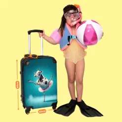 NoBoringSuitcases.com® Koffer Groot - Koe - Ballet - Portret - Blauw - Dieren - Trolley Koffer Met TSA-slot - Met Wielen - 90 Liter - Reiskoffer - 66 Cm -Reisopslagwinkel 1200x1200 807