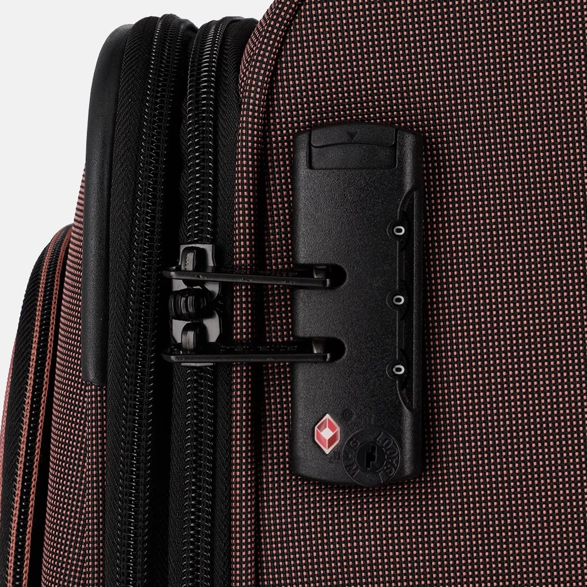 Travelite Zachte Koffer / Trolley / Reiskoffer - Viia - 67 Cm (medium) - Roze 3 Travelite Zachte Koffer / Trolley / Reiskoffer - Viia - 67 Cm (medium) - Roze - Afbeelding 3