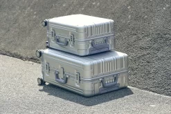 Aluminium Handbagage Koffer Mozzel Darrow - Reiskoffer Met Wielen - 51cm - Harde Koffer - Zilver -Reisopslagwinkel 1200x801 1