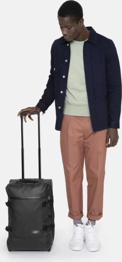 Eastpak TRANVERZ S Reiskoffer, Handbagage (51 X 32.5 X 23 Cm) - Sailor Red 16 Eastpak TRANVERZ S Reiskoffer, Handbagage (51 X 32.5 X 23 Cm) - Sailor Red -Reisopslagwinkel 560x1200