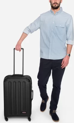 Eastpak TRANZSHELL M Reiskoffer (67 X 42 X 4 Cm) - Black -Reisopslagwinkel 720x1200 4