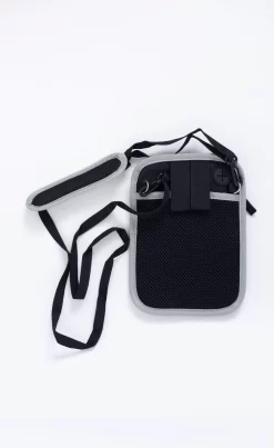 Groene Berg Nektasje - Reistas - Paspoorthouder Met RFID Blokkering - Reisportemonnee - Lichtgrijs -Reisopslagwinkel 736x1200 3