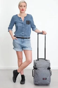 Eastpak TRANVERZ XS Reiskoffer, Handbagage (48 X 32 X 21 Cm) - Black -Reisopslagwinkel 797x1200