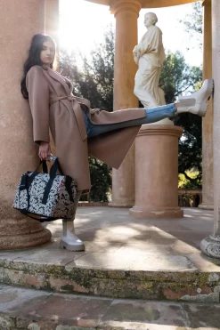 Reisenthel Allrounder M Reistas Sporttas - 18L - Baroque Marble Zwart 10 Reisenthel Allrounder M Reistas Sporttas - 18L - Baroque Marble Zwart -Reisopslagwinkel 799x1200 163