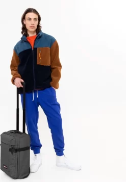 Eastpak TRANVERZ XXS Reiskoffer, Handbagage (45 X 32 X 20 Cm) - Black Denim -Reisopslagwinkel 830x1200 1