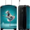 NoBoringSuitcases.com® Koffer - Koe - Ballet - Rok - Portret - Dieren - Trolley Op Wieltjes - Handbagagekoffer - Past Binnen 55x40x20 Cm En 55x35x25 Cm - Reiskoffer
